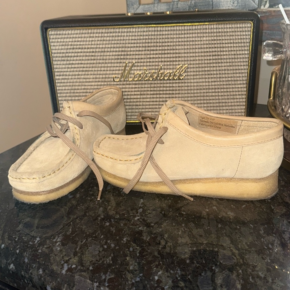 Clark Shoes Womens Size 6M Original Wallabee 35395 Sand Suede Boot worn ONCE!!